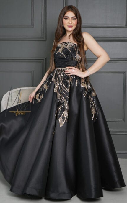 فستان سهرة ملكي أسود